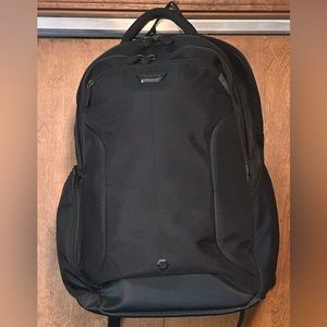 Targus checkpoint friendly Backpack Black 15.4 CUCT02B-52 Laptop Bag Padded